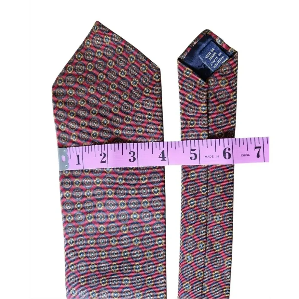 Brooks Brothers Makers Pure Silk Tie Geometric Neat Diamond Pattern Necktie USA